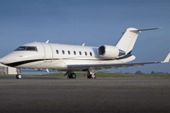 BOMBARDIER-CHALLENGER-CL-605-01